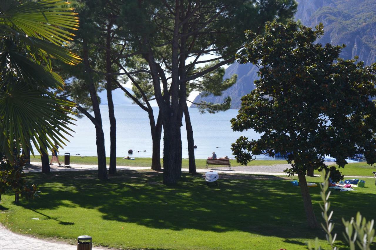 Appartement Balcone Sul Lago Riva del Garda Bagian luar foto